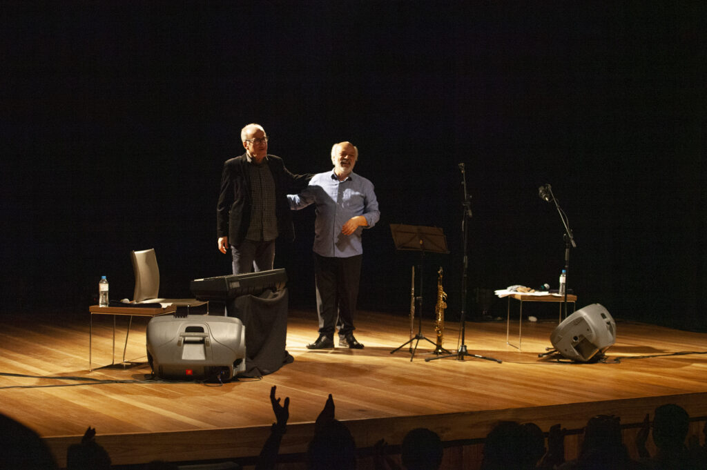 22.08.23: lançamento do CD Jogo de Peteca, de Paulo Dorfman e Pedrinho Figueiredo, no Centro Histórico-cultural Santa Casa em Porto Alegre-RS. Foto Eduardo Seidl/Fototaxia